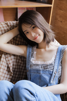 性饥渴的漂亮女邻居